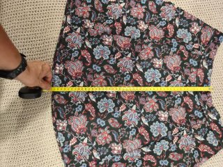 Falda estampada entretiempo