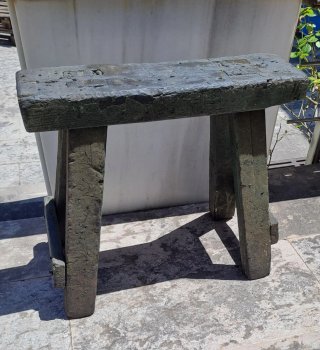 Caballete antiguo de madera