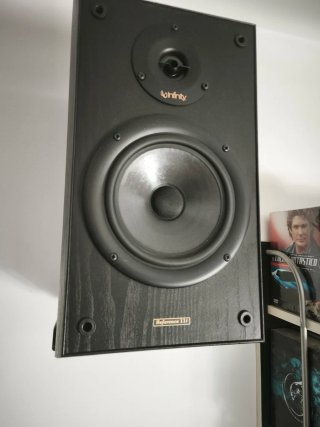 Pareja Altavoces Infinity Reference 11