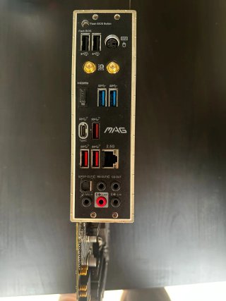 Placa Base MSI MAG X670 Tomahawk WiFi + Ryzen 9