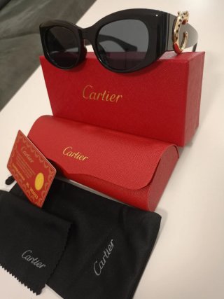 Gafas de Sol Cartier Panthère Negras y Doradas