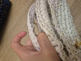 Bolso Crochet Blanco y Rosa con Cadena