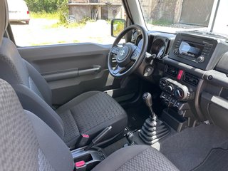 Suzuki Jimny 2024