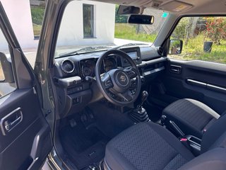 Suzuki Jimny 2024
