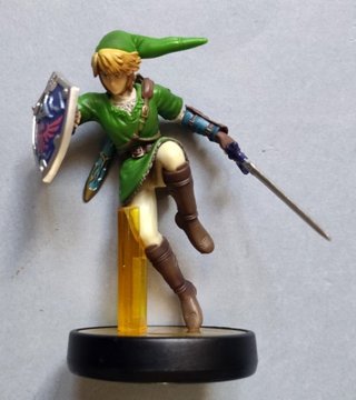 Zelda BOTW + Link amiibo + custodia