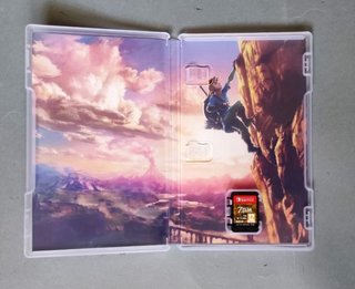 Zelda BOTW + Link amiibo + custodia