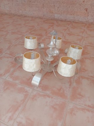 Lámpara de techo salón metal y papel