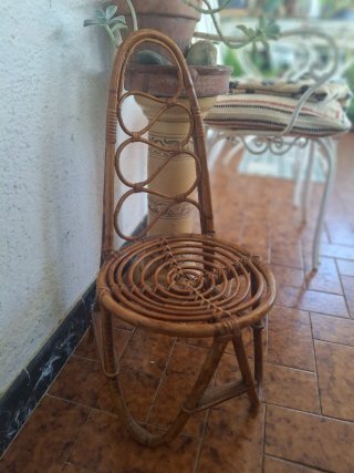 Silla de bambú vintage.