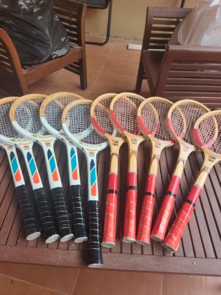 Racchette da tennis in legno decorazione vintage