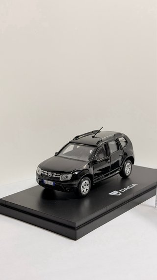 Modellino Dacia Duster in scala 1:43
