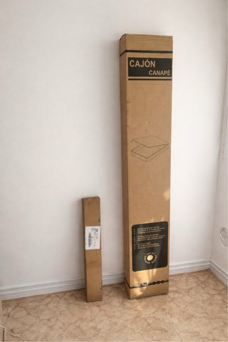 Cajon de Canapé de madera. Beige. 135x190