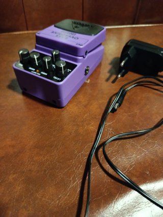 Behringer BOD400 Bass Overdrive Pedal