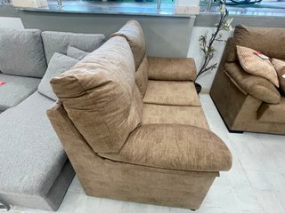 Sofá de 2 plazas en tela beige