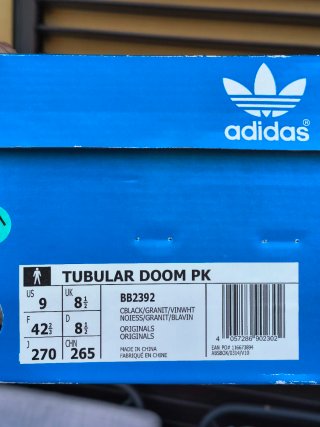 Adidas Tubular Doom PK 42 2/3 Nero/Bianco