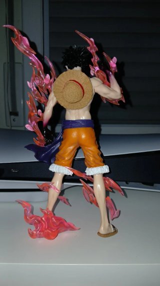Figura Luffy Gear 5