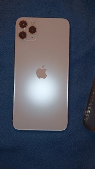 iPhone 11 Pro Max Plata/Blanco.usado aceptable