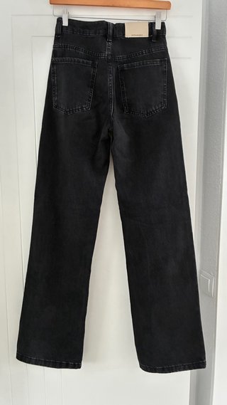 Pantalón negro de brillos