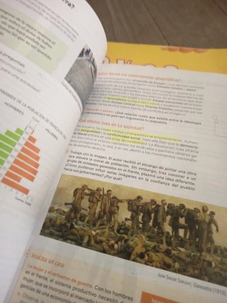 Geografía e Historia, 4 Secundaria, Revuela Guí...