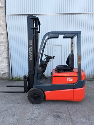 Carretilla Elevadora Toyota 15 Eléctrica
