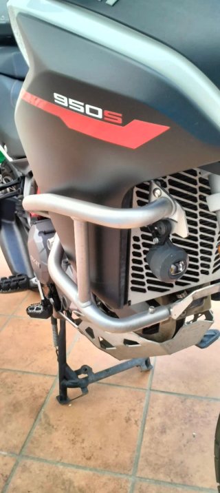 Ducati Multistrada 950 s spoke wheels 2021