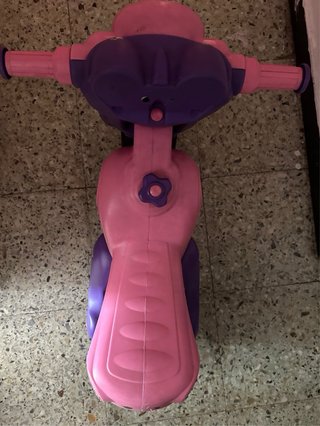 Moto infantil rosa y morada