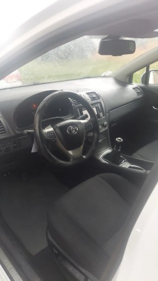 Toyota Avensis 2010