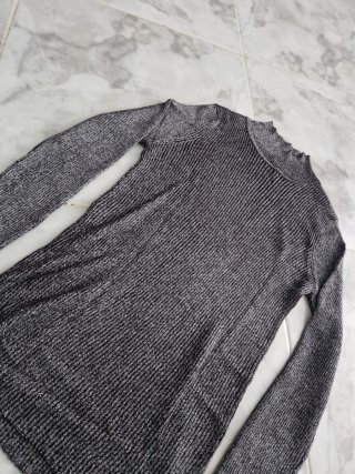 Blusa gola alta letfies com brilhos