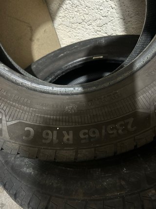 Continental 235/65/16 C