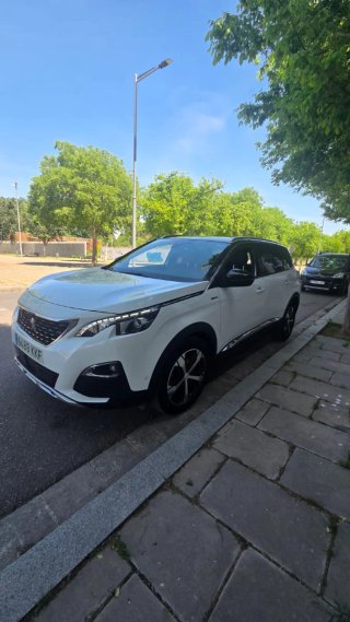 Peugeot 5008 2019 7 plazas gtline