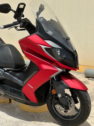 Kymco Superdink 350i Scooter
