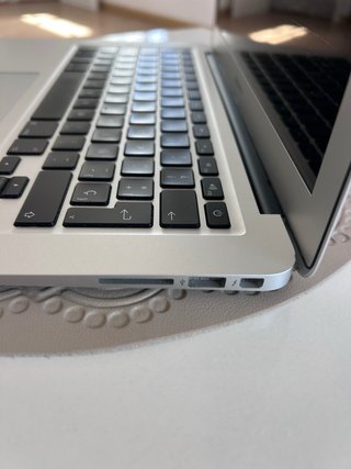 MacBook Air 13" 2017 i5 8GB RAM