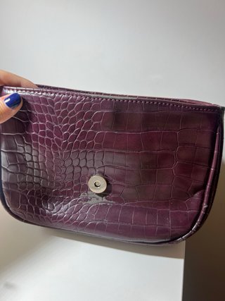 Bolso Gloria Ortiz burdeos efecto piel cocodrilo