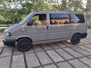Volkswagen Transporter T4 2.5 TDI 88 CV – Camperiz