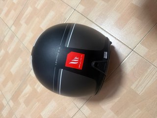 casco jet de MT Helmets, talla M (57-58)