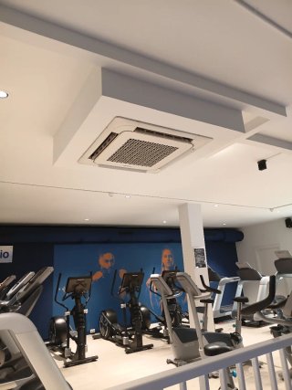 Instalación y reparación de aires acondicionados..