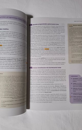 Espainiako historia, 2. Batxilergoa