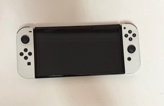 Nintendo Switch OLED Blanca + FC 25+ Funda