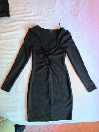Vestido de manga larga negro