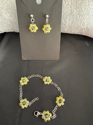 Set Orecchini e Bracciale Donna Fiori