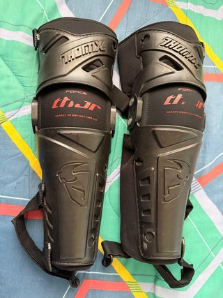 Rodilleras Thor Force