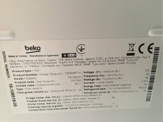 Congelador Vertical Beko FS166020
