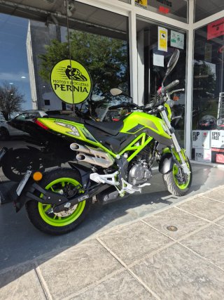 Benelli TNT 125