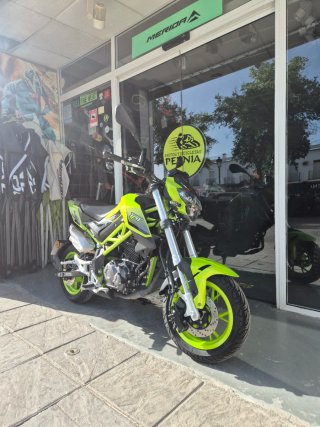 Benelli TNT 125