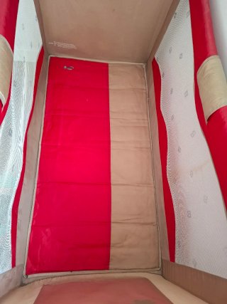 Cuna de viaje plegable