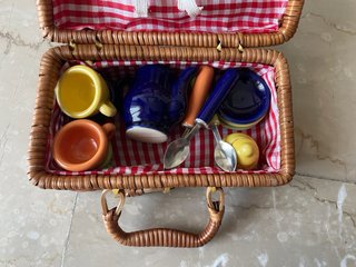 Cesto Picnic Miniatura con Accessori