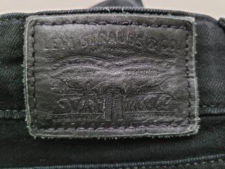 Pantalón Levi's Negro 711 skinny