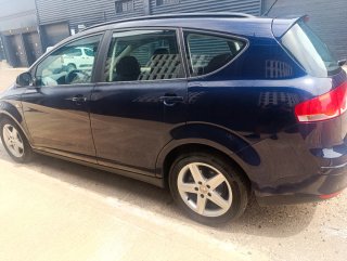 SEAT Altea 2011     1.6tdi