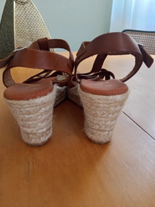 Sandalias cuña Paseart Piel Marrón Talla 37