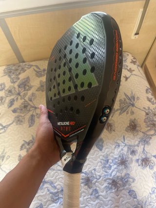 Pala Adidas Metalbone HRD Ale Galán 2026