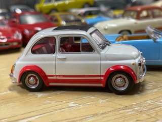Lotto 2 modelli scala 1:43 Fiat Abarth